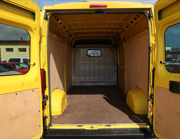Peugeot Boxer 19