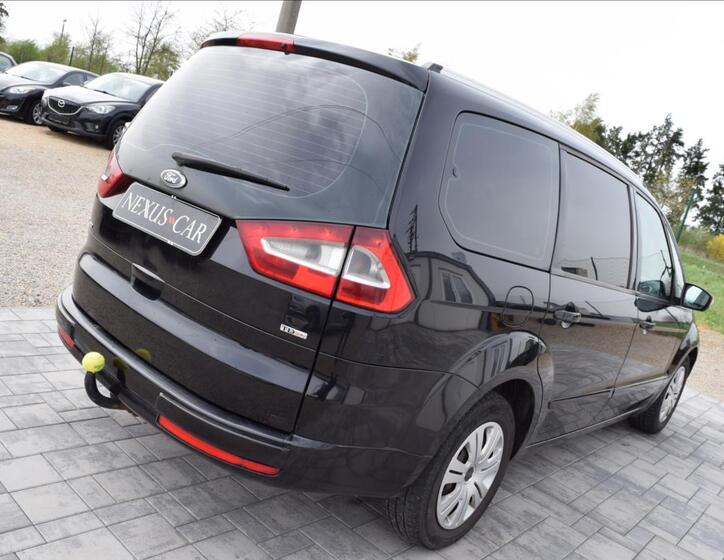 Ford Galaxy 5