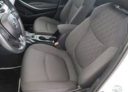 Toyota Corolla 9