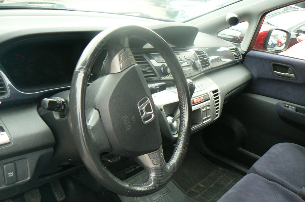 Honda FR-V