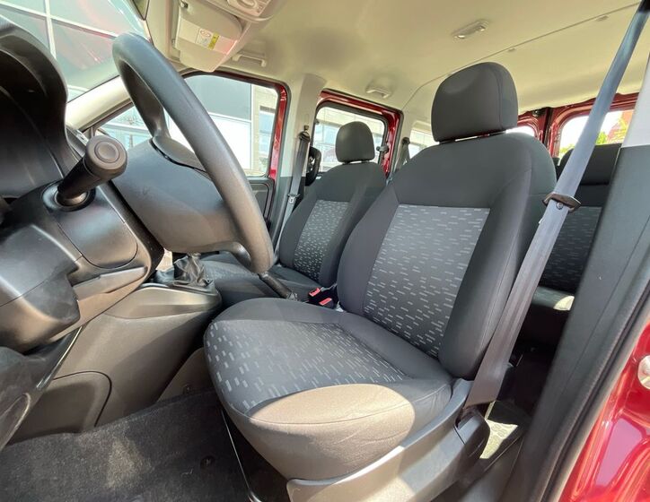 Opel Combo 7