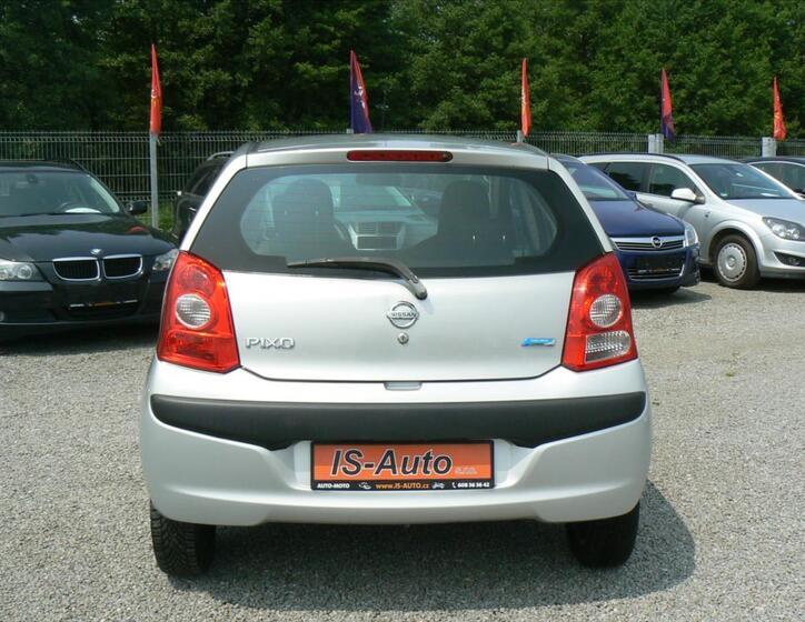 Nissan Pixo 4