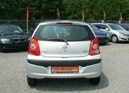 Nissan Pixo 4