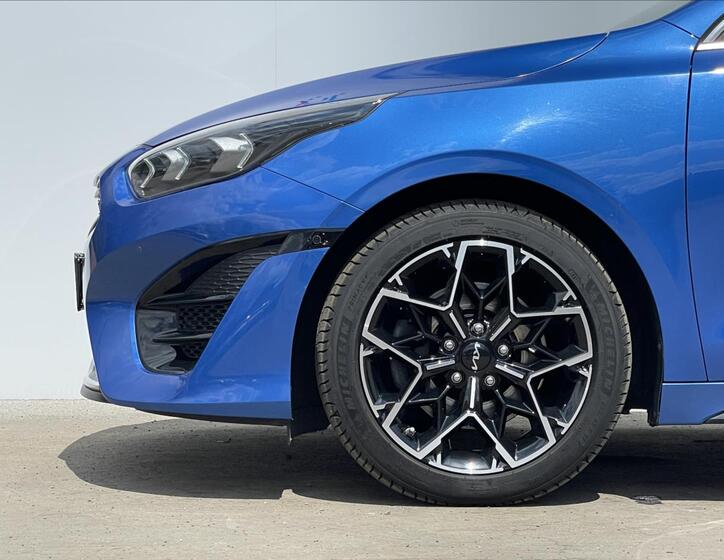 KIA ProCeed 19