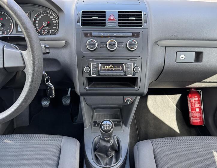 Volkswagen Touran 16