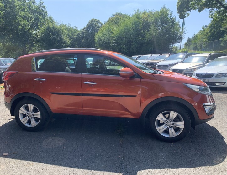 KIA Sportage 4