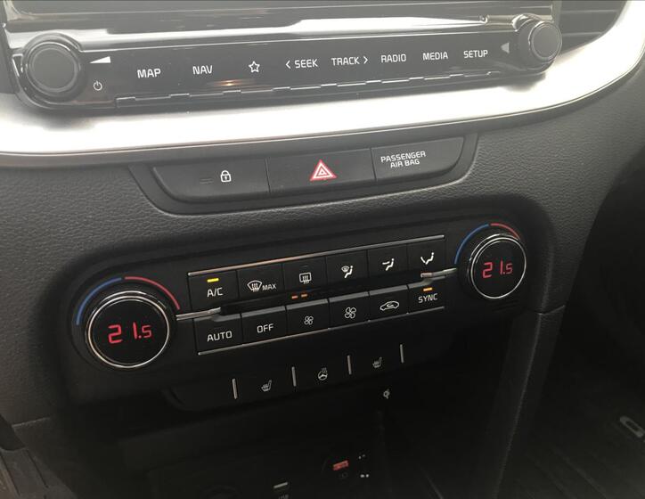KIA Ceed 8