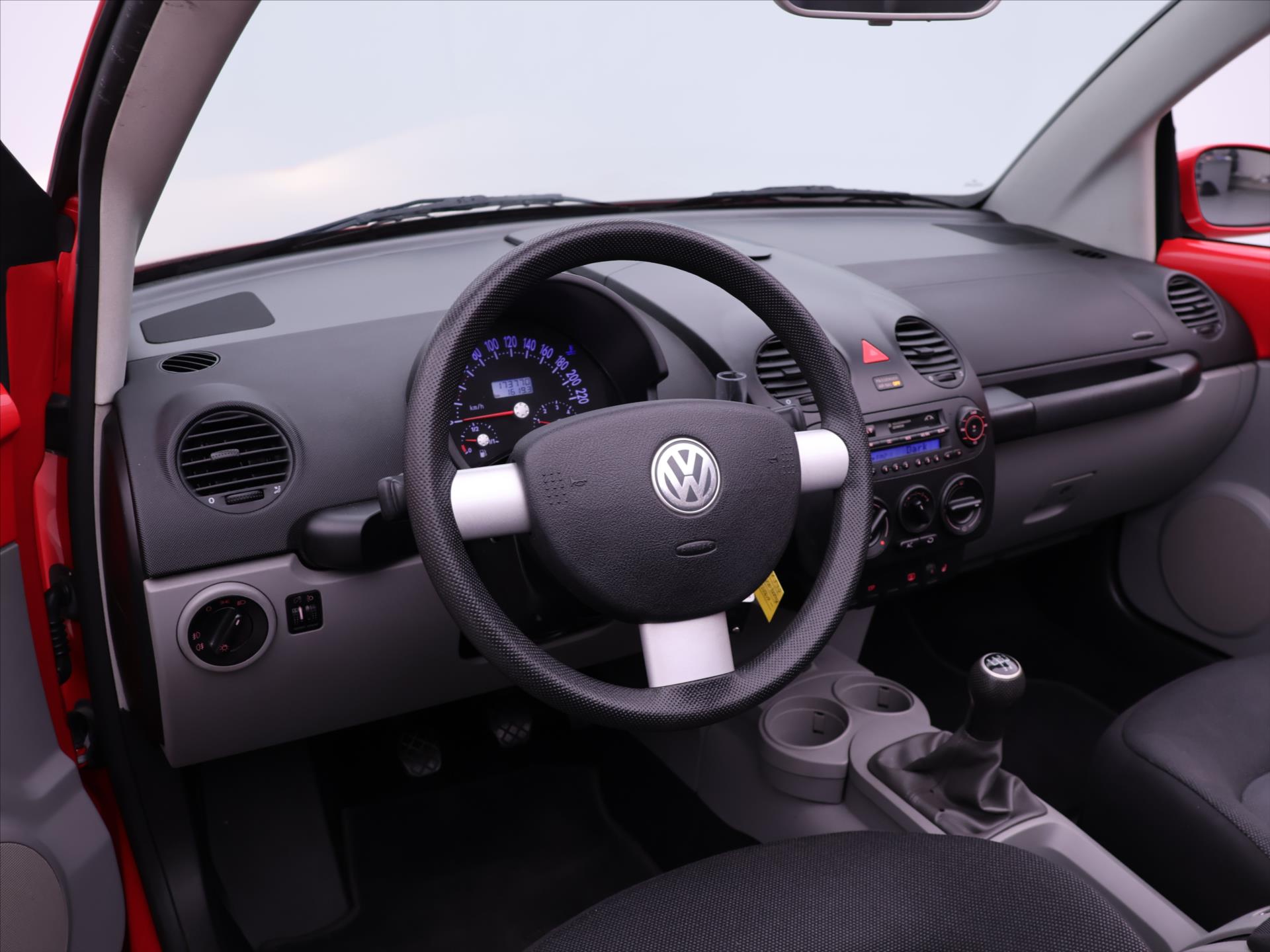 Volkswagen New Beetle