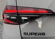 Škoda Superb 16