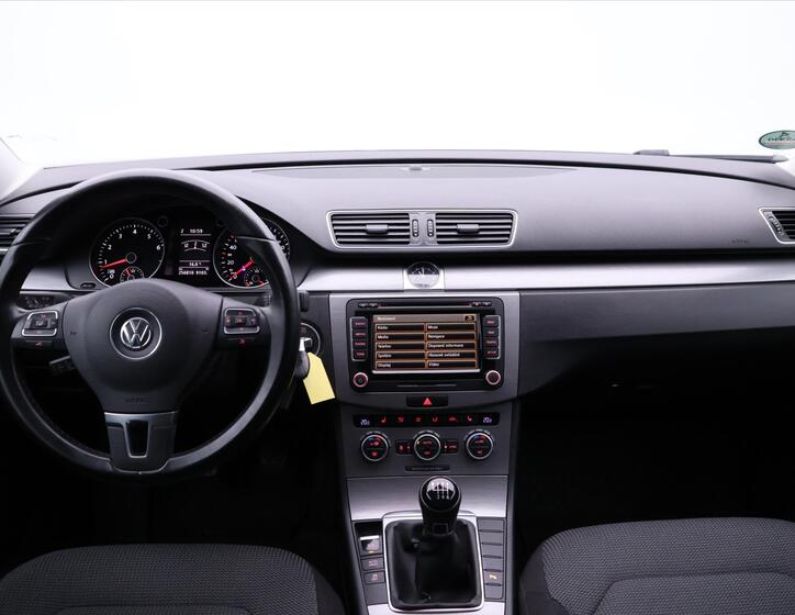 Volkswagen Passat 33