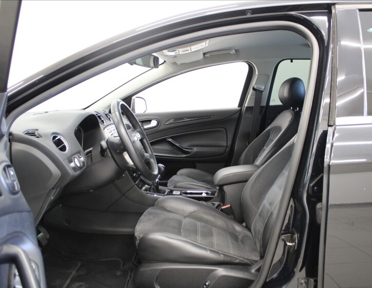 Ford Mondeo 6