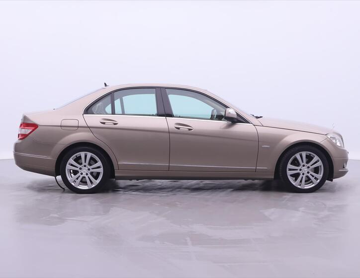 Mercedes-Benz Třídy C 8