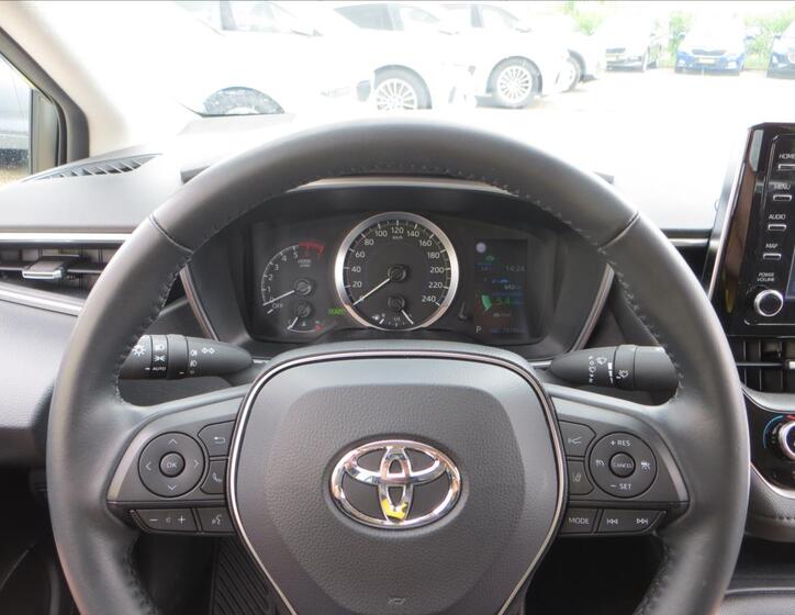 Toyota Corolla 21