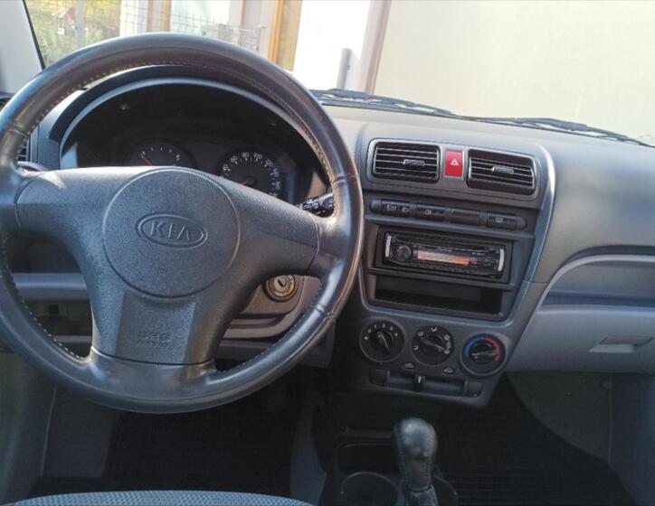 KIA Picanto 11