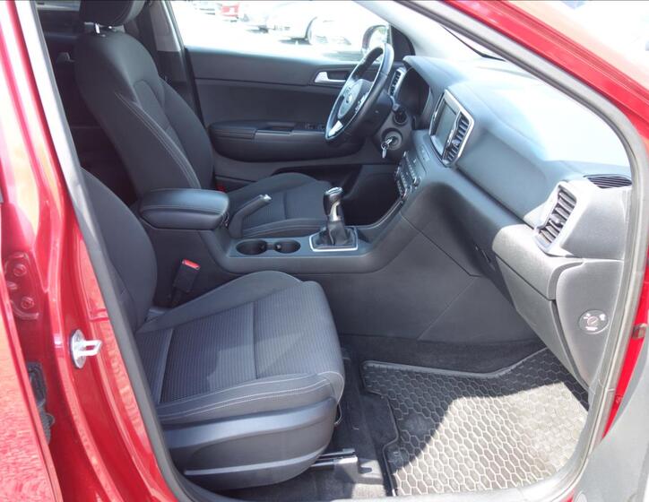 KIA Sportage 11