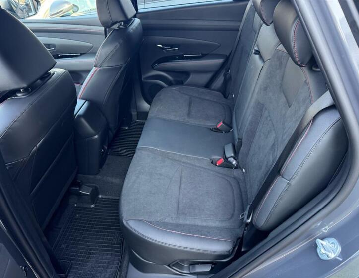 Hyundai Tucson 11