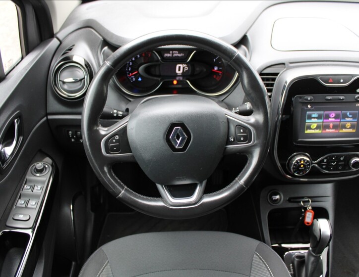 Renault Captur 10