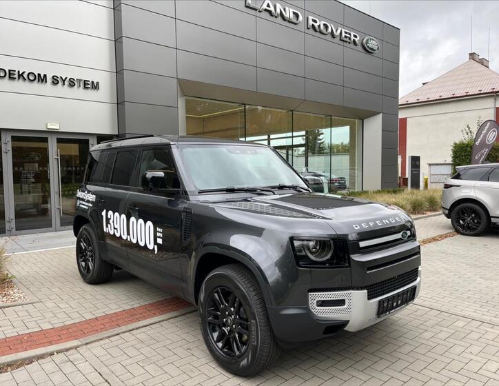 Land Rover Defender 2