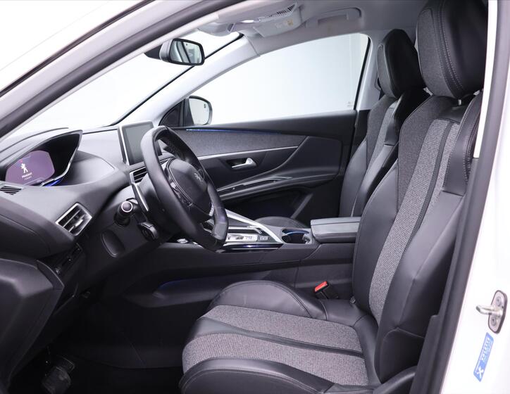 Peugeot 3008 12