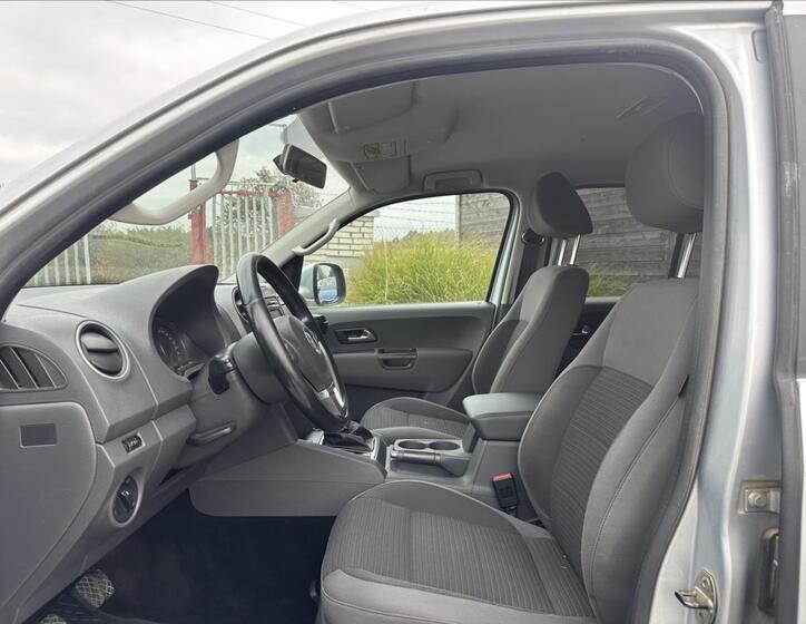 Volkswagen Amarok 9