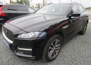 Jaguar F-Pace 1