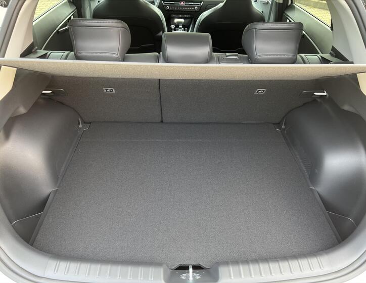 KIA Niro 27