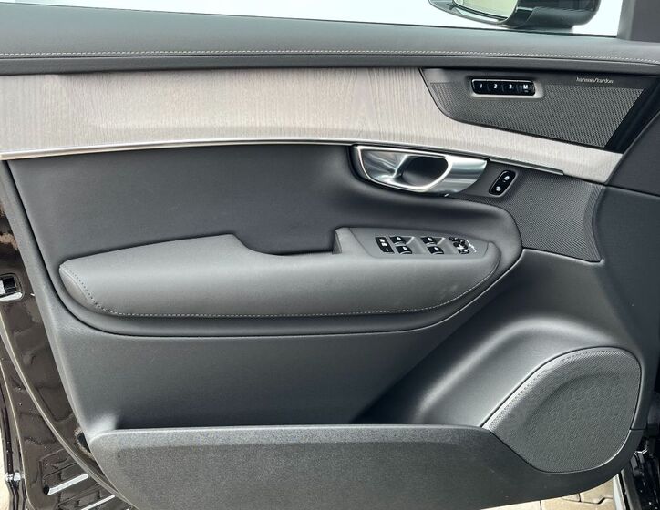 Volvo XC90 14