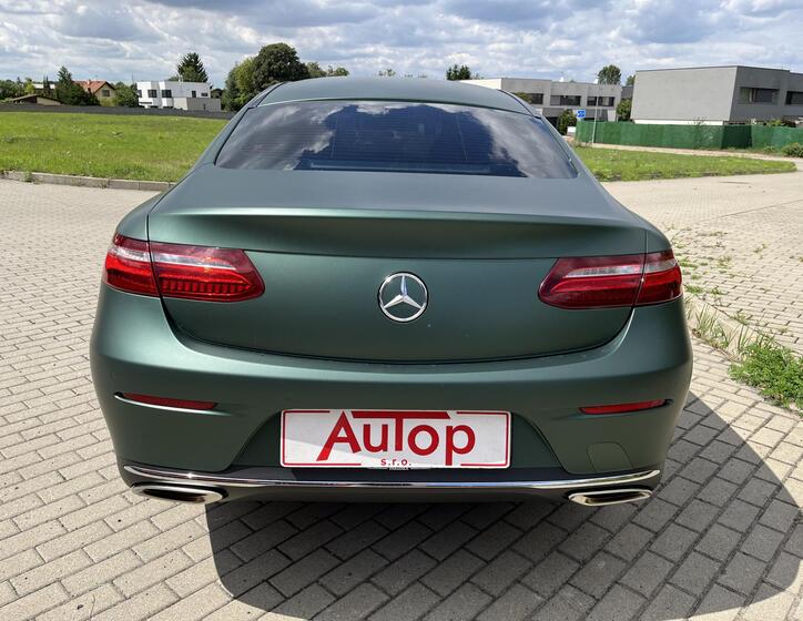 Mercedes-Benz Třídy E 6