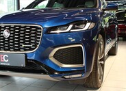 Jaguar F-Pace 29
