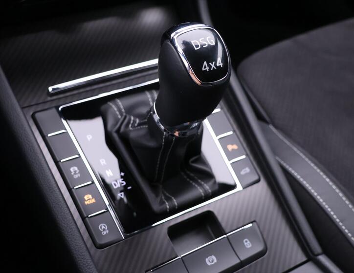 Škoda Superb 36