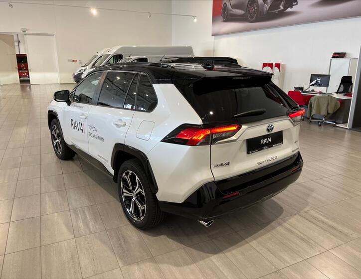 Toyota RAV4 7