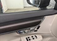Volvo V90 29