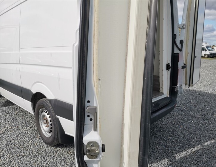 Mercedes-Benz Sprinter 18