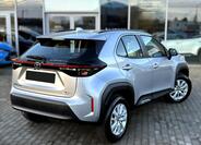 Toyota Yaris Cross 4