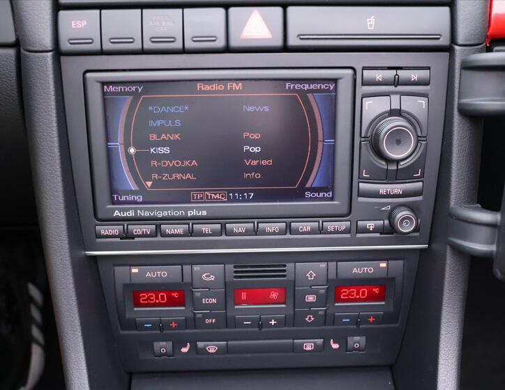Audi A4 26