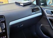 Volkswagen Golf 32