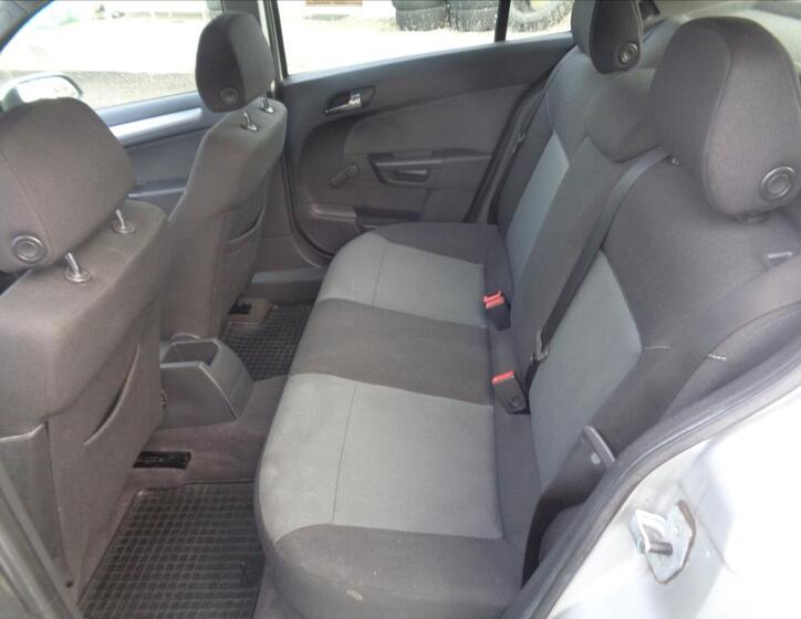 Opel Astra 14
