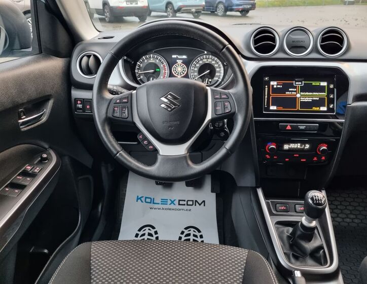 Suzuki Vitara 14