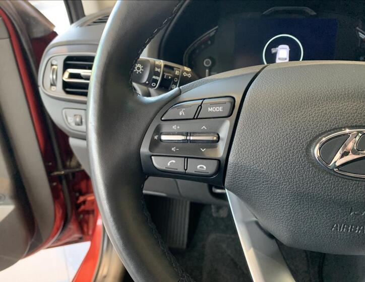 Hyundai i30 31