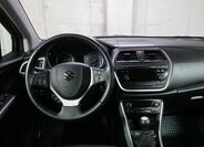 Suzuki SX4 16