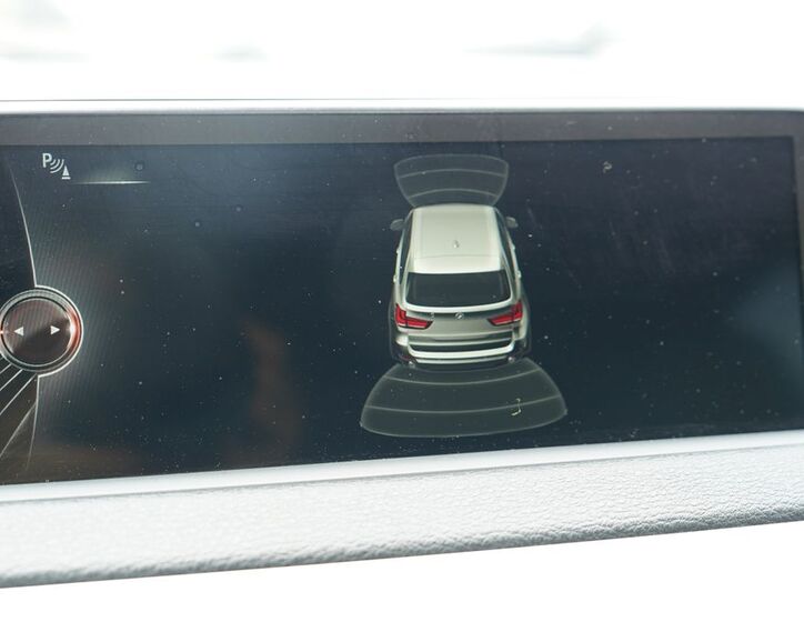 BMW X5 40