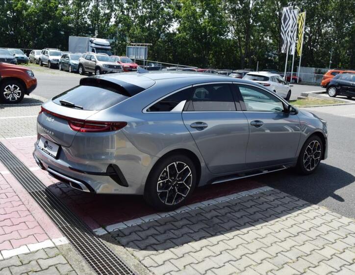 KIA ProCeed 3