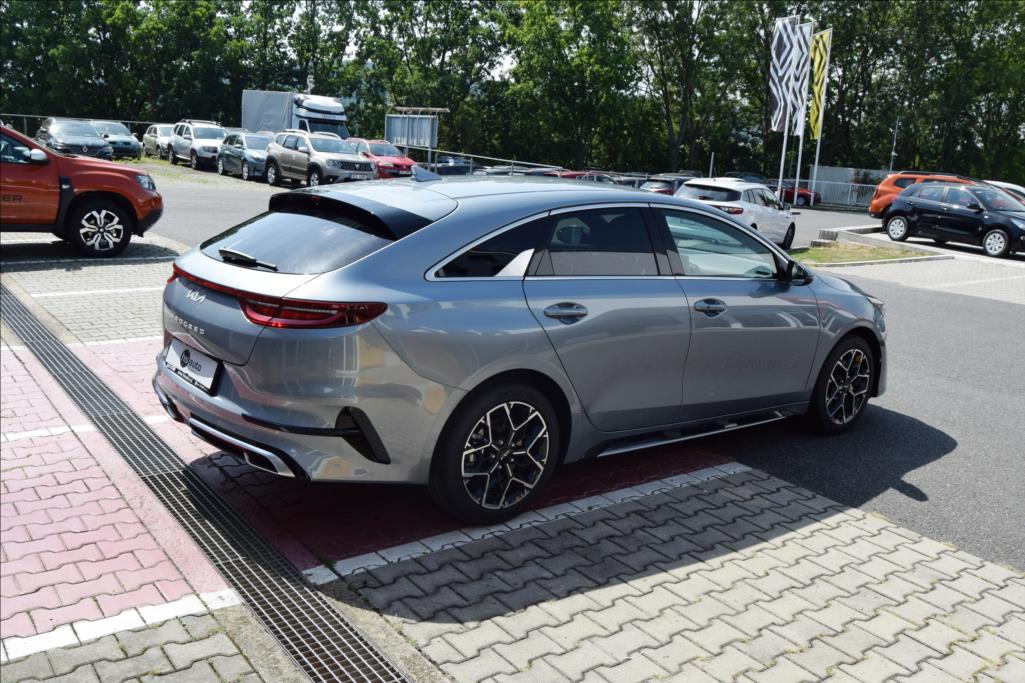 KIA ProCeed