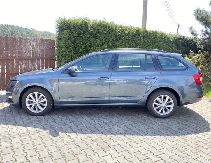 Škoda Octavia 2