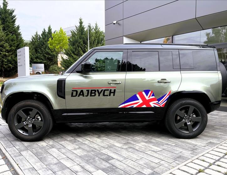 Land Rover Defender 2