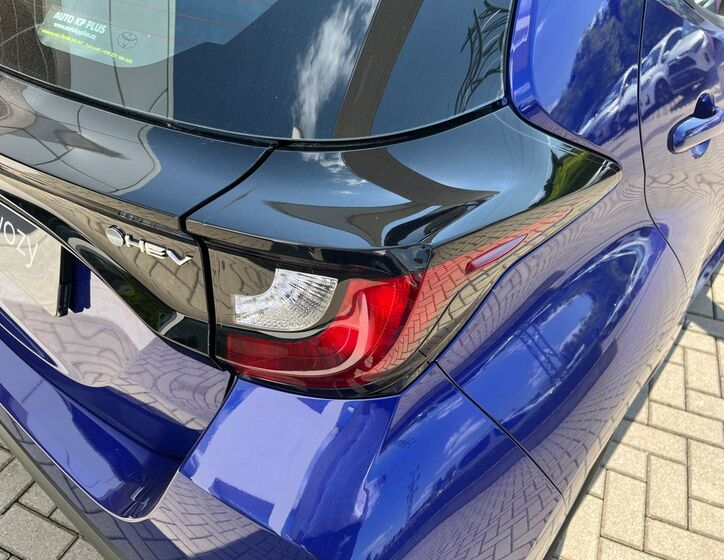 Toyota Yaris 11