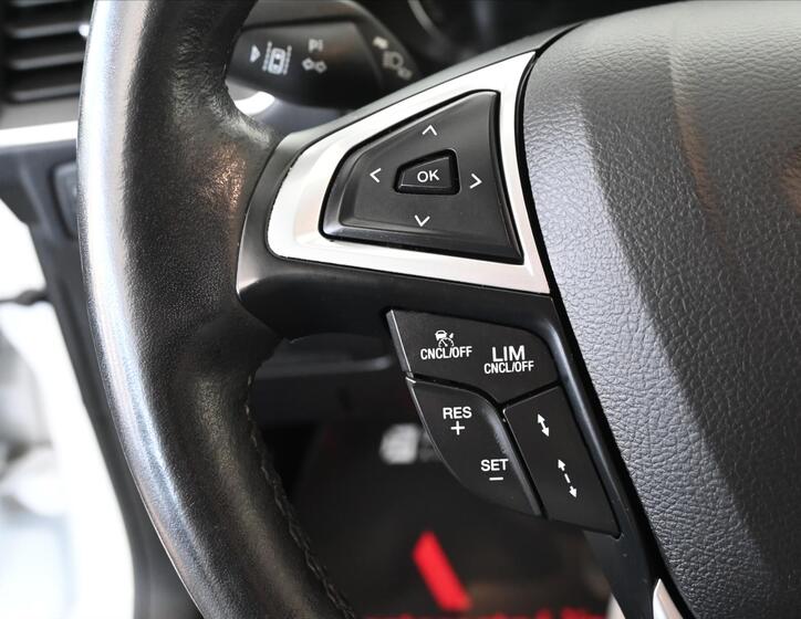 Ford S-MAX 17