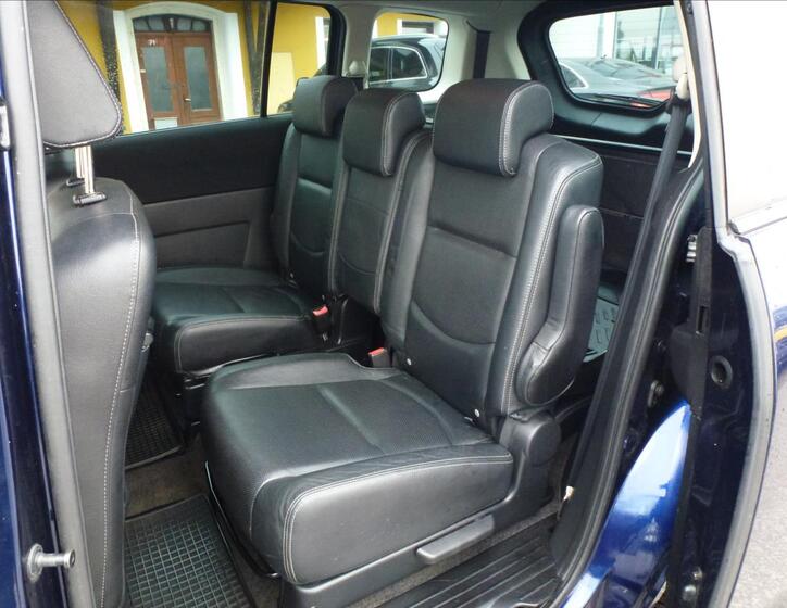 Mazda 5 18