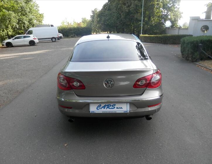 Volkswagen Passat CC 6
