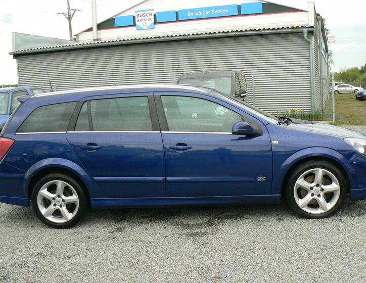 Opel Astra 8